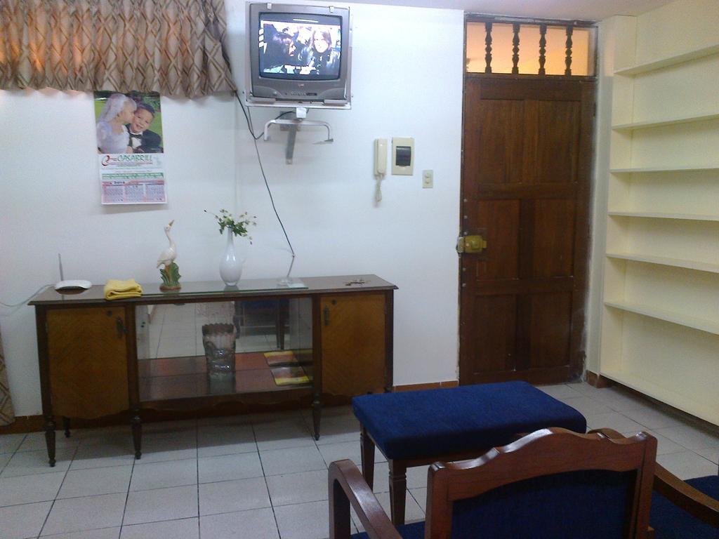 Strenua Santa Maria Suites Trujillo Eksteriør billede