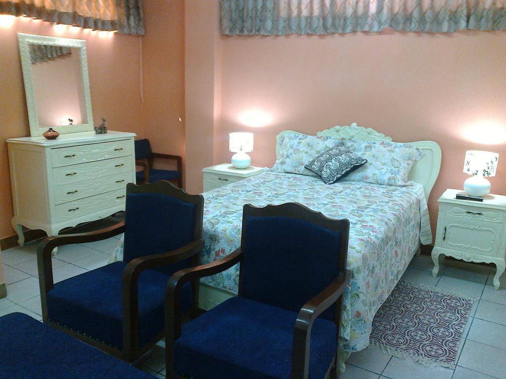 Strenua Santa Maria Suites Trujillo Eksteriør billede