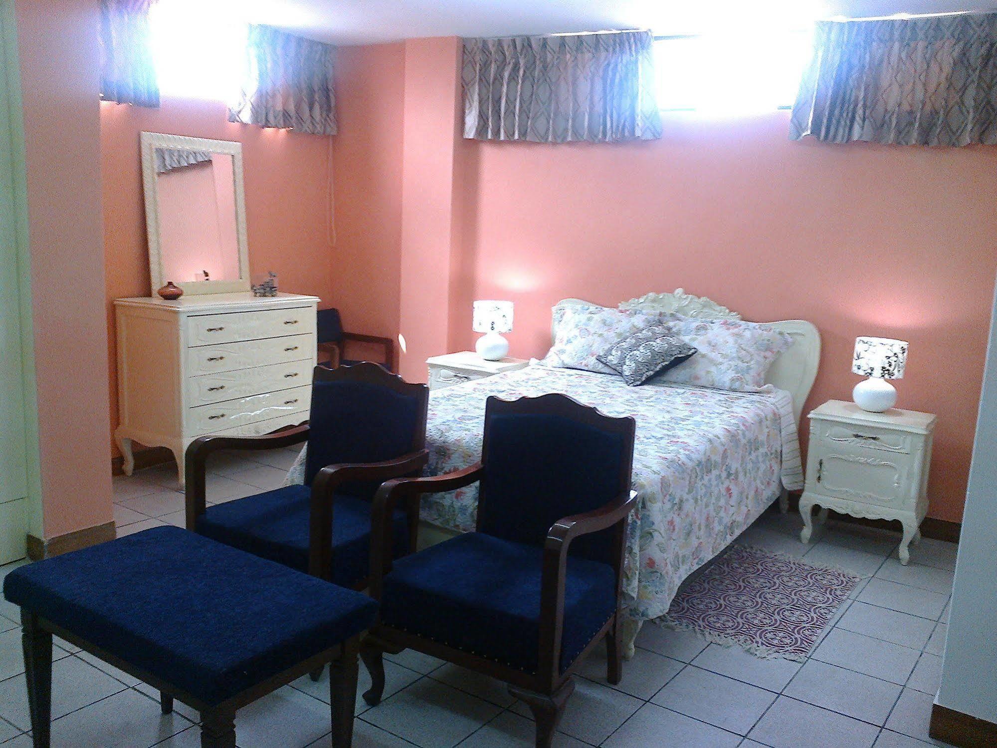 Strenua Santa Maria Suites Trujillo Eksteriør billede